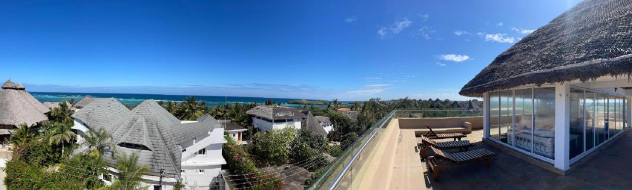 Mawe Zuri Resort Watamu Exterior photo